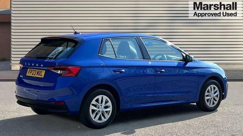 Used Skoda Fabia Comfort 80 HP (58 kW) 2023 Blue Hatchback