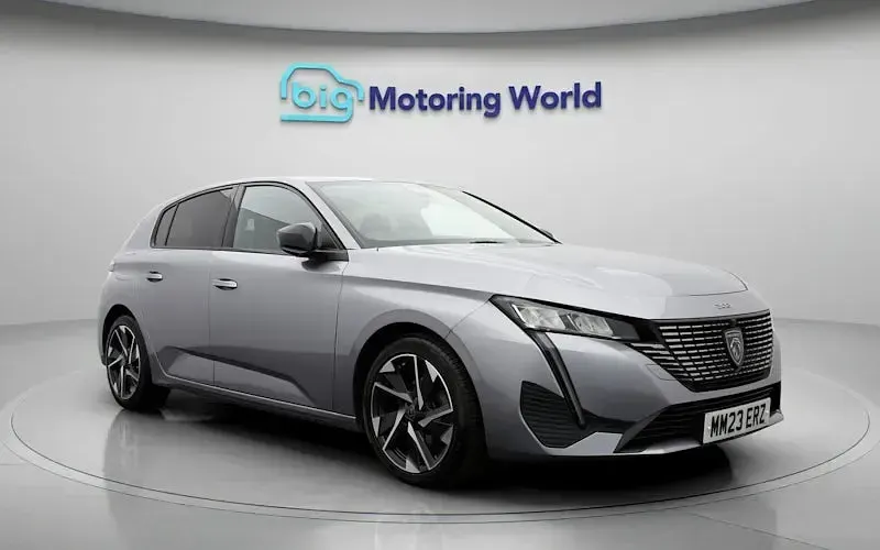 Used Peugeot 308 Allure Premium 131 HP (96 kW) 2023 Grey Hatchback