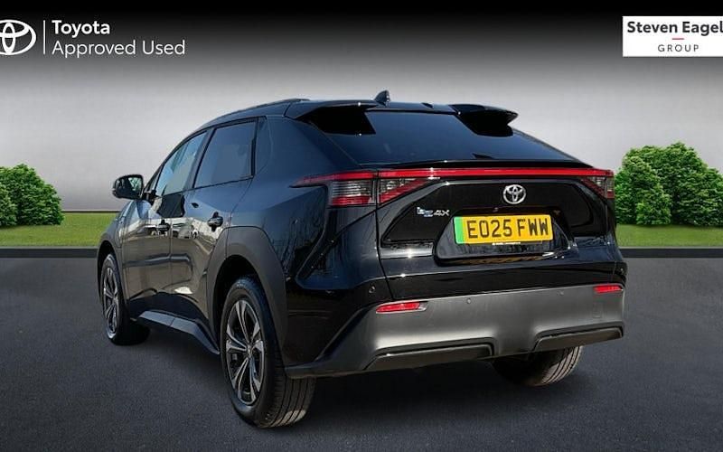 Used Toyota bZ4X 150 kW (204 HP) 2025 SUV