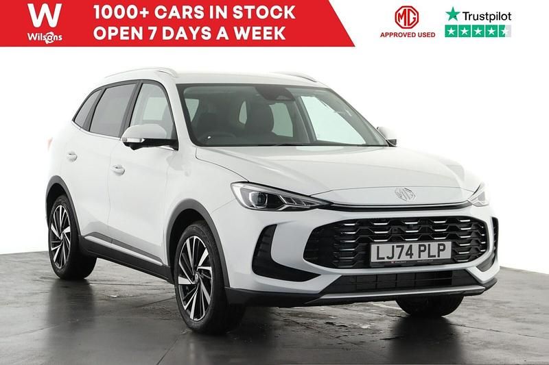 Used MG ZS Trophy 2025 White Hatchback