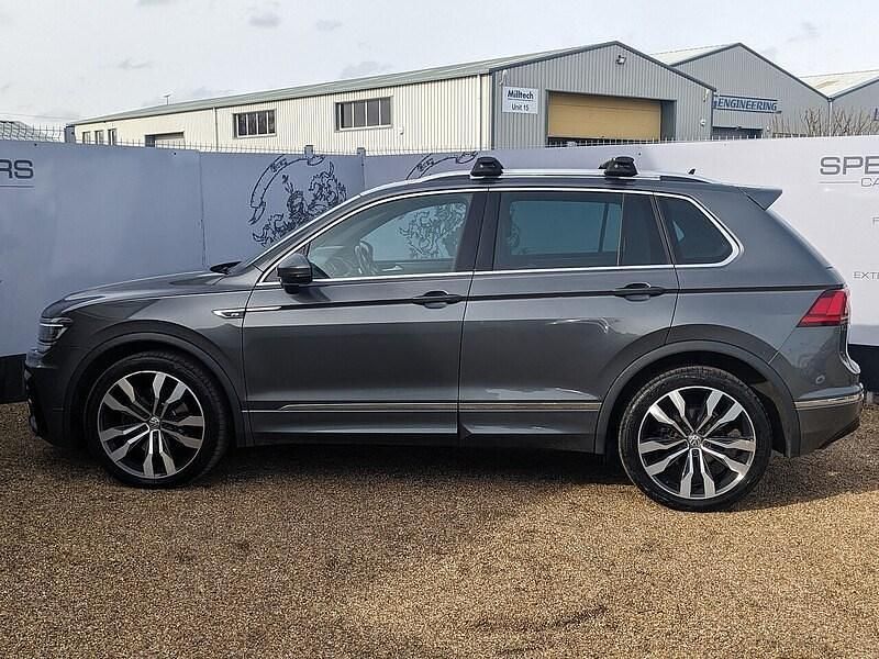 Used VW Tiguan R-line 190 HP (139 kW) 2017 Grey SUV