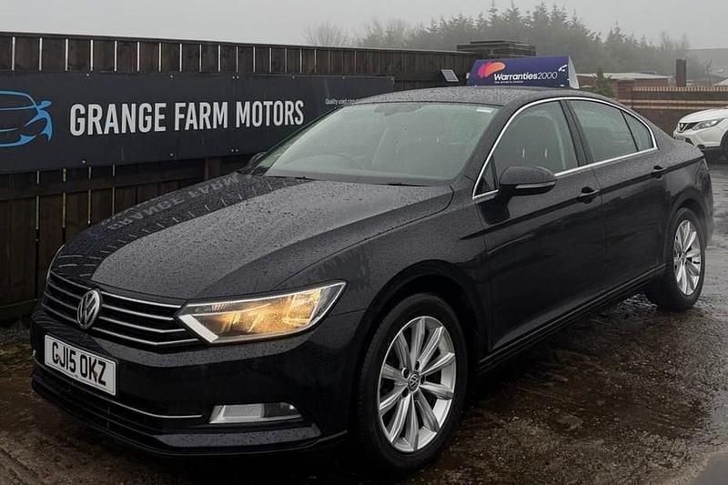 Begagnad VW Passat SE 120 HK (88 kW) 2015 Svart Sedan