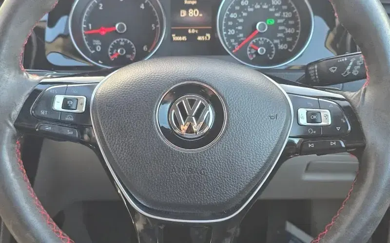 Used VW Golf VII GT 150 HP (110 kW) 2013 Red Hatchback
