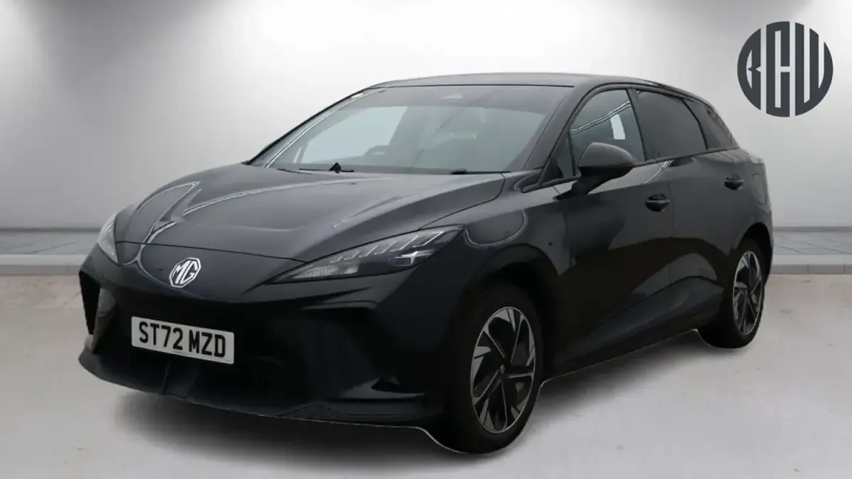 Used MG MG4 EV SE 319 kW (435 HP) 2022 Black Hatchback