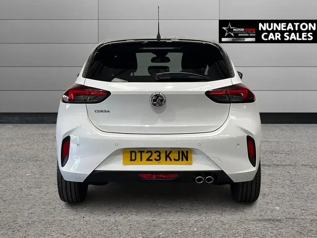 Used Vauxhall Corsa S 130 HP (95 kW) 2023 White Hatchback
