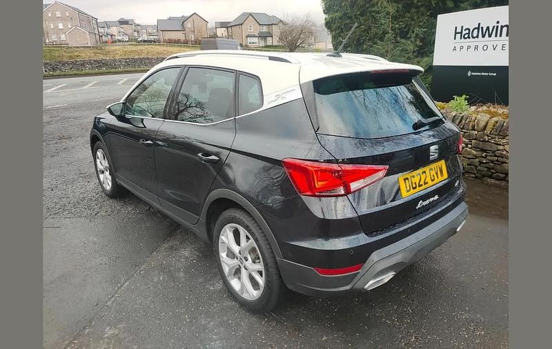 Used Seat Arona FR 108 HP (79 kW) 2022 Blue SUV