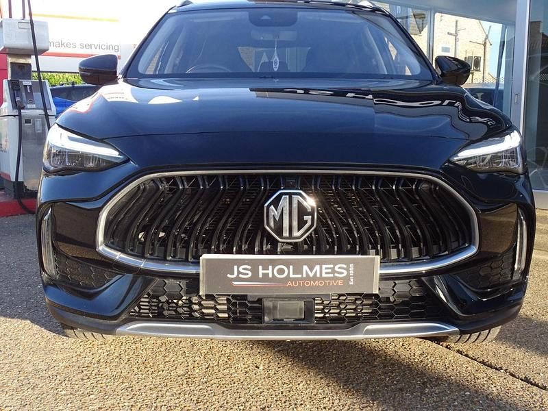 Used MG HS Trophy 162 HP (119 kW) 2024 Black SUV