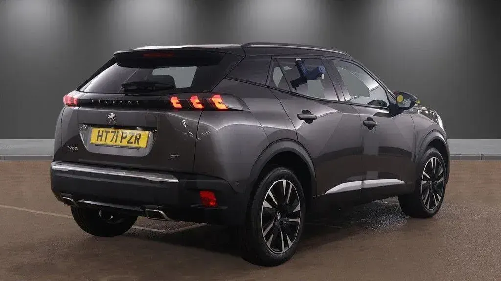 Used Peugeot 2008 Premium 130 HP (95 kW) 2022 Grey SUV