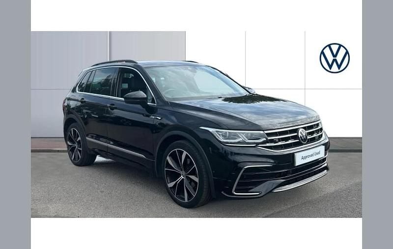 Black Used 2021 VW Tiguan R-line SUV | £25,990 (Good price) - Image 1/4