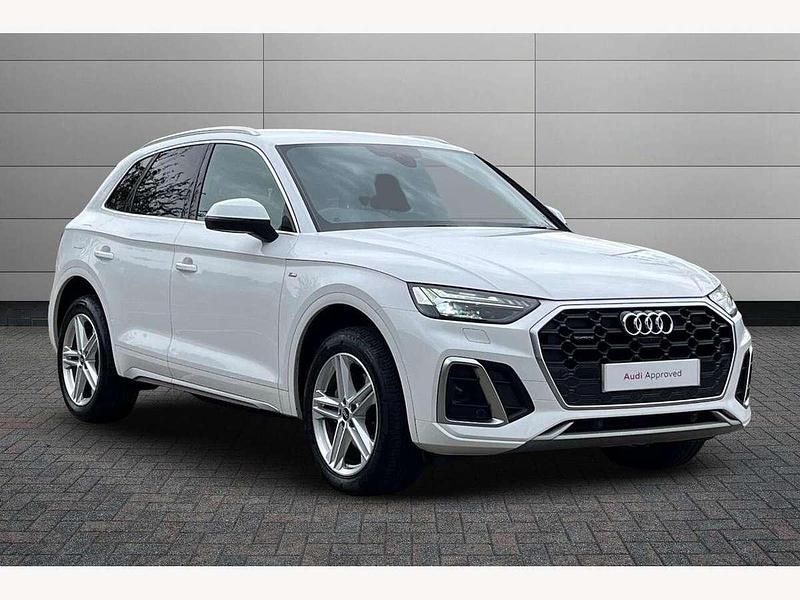 White Used 2021 Audi Q5 S-Line SUV | £26,495 (Fair price) - Image 1/4