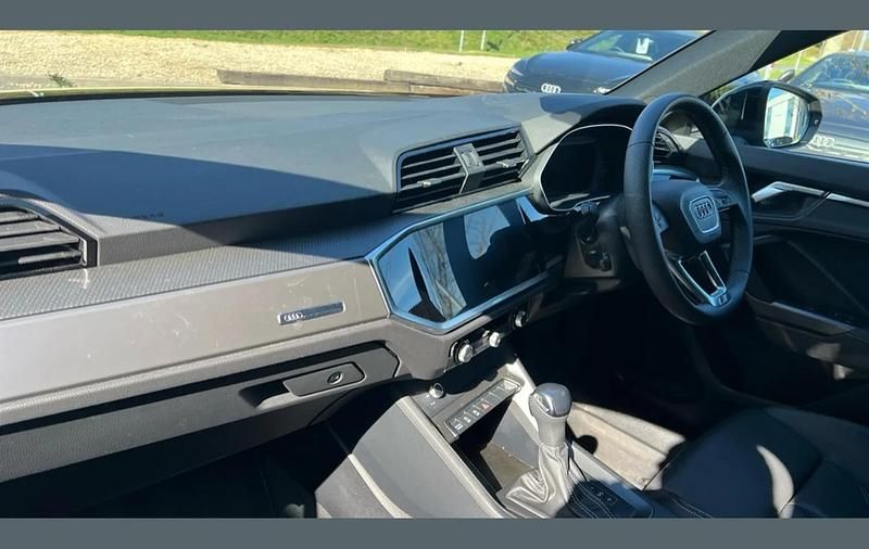 Used Audi Q3 S-Line 150 HP (110 kW) 2024 Black SUV