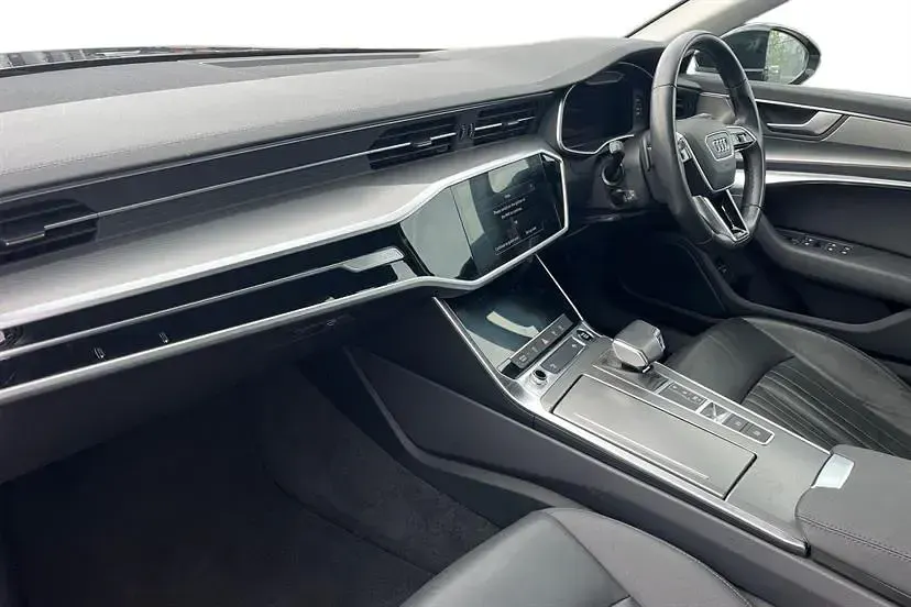 Begagnad Audi A6 Sport 204 HK (150 kW) 2022 Svart Kombi