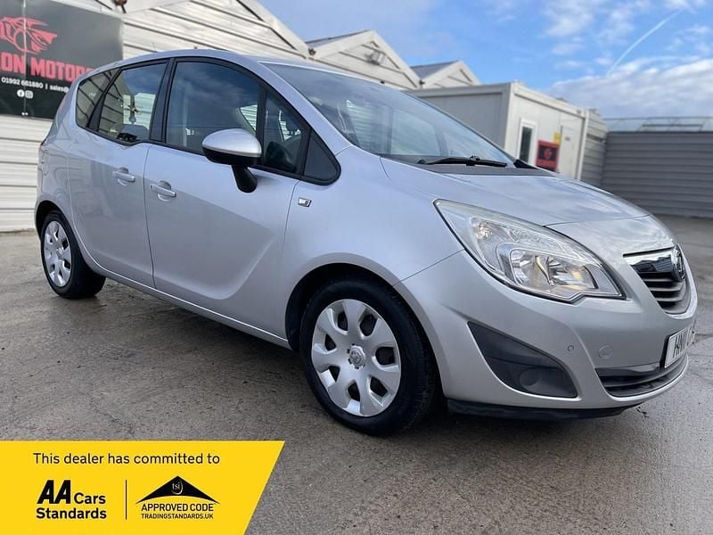 Used Vauxhall Meriva 100 HP (73 kW) 2011 Silver MPV