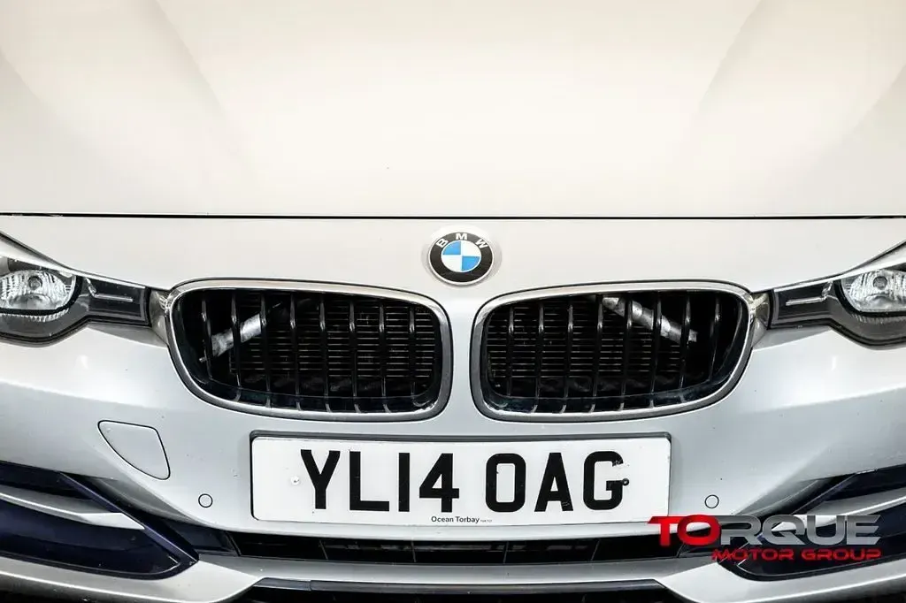 Used BMW 320 Sport Line 184 HP (135 kW) 2014 Silver Estate