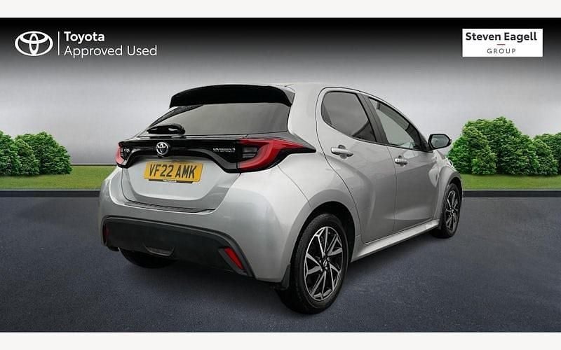 Used Toyota Yaris Hybrid Design 116 HP (85 kW) 2025 Hatchback