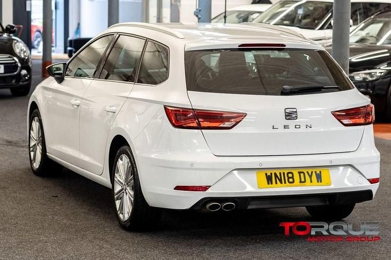 Used Seat Leon ST XCELLENCE 150 HP (110 kW) 2018 White Estate