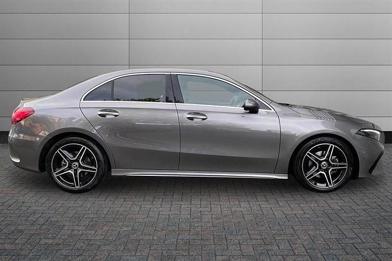 Used Mercedes A200 Executive 163 HP (119 kW) 2025 Mountain grey Sedan