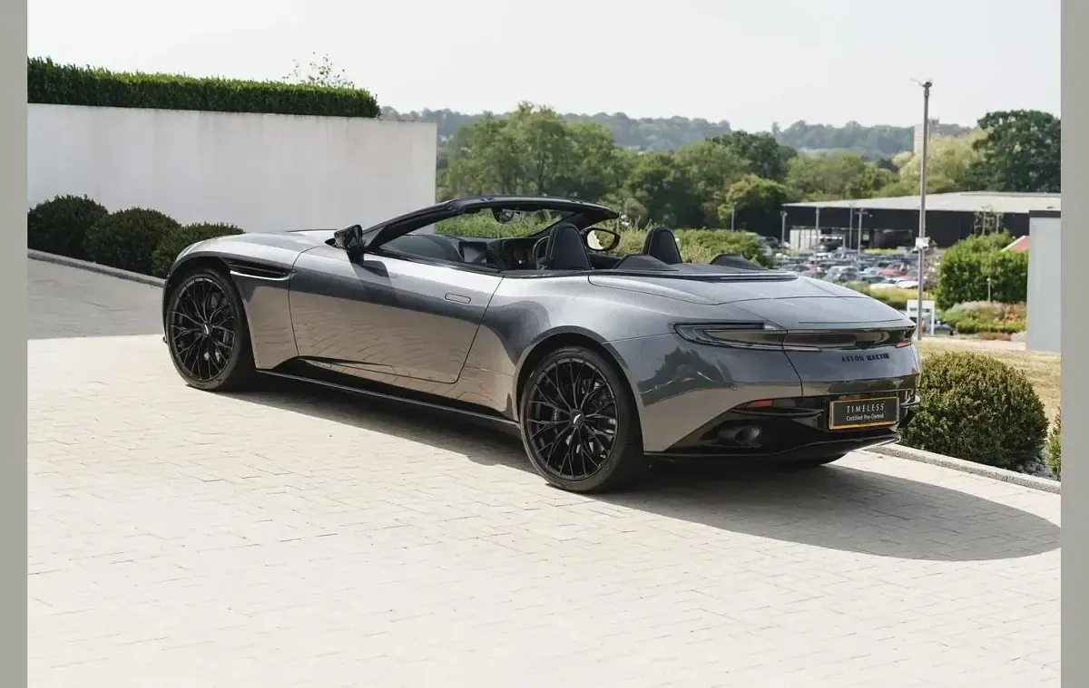 Used Aston Martin DB11 528 HP (388 kW) 2023 Grey Coupe