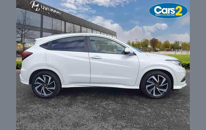 Second-hand Honda HR-V EX 182 CP (133 kW) 2019 Alb SUV