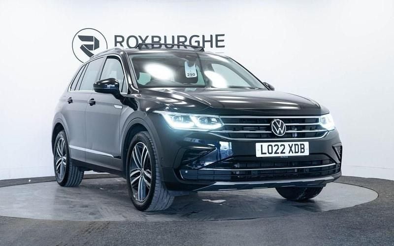 Black Used 2022 VW Tiguan Elegance SUV | £20,499 (Good price) - Image 1/4