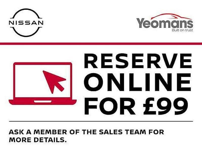 White Used 2022 Toyota Yaris Cross SUV | £22,490 (A bit pricey) - Image 1/3