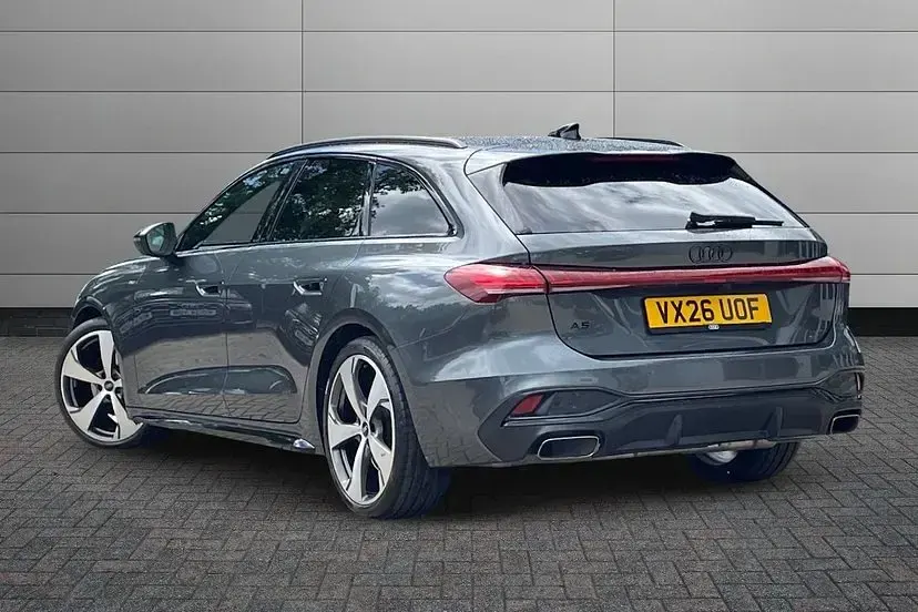 Used Audi A5 Comfort 204 HP (150 kW) 2026 Grey Estate