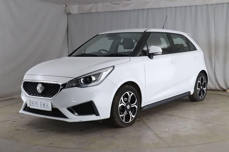 Used MG MG3 Exclusive 106 HP (77 kW) 2019 White Hatchback