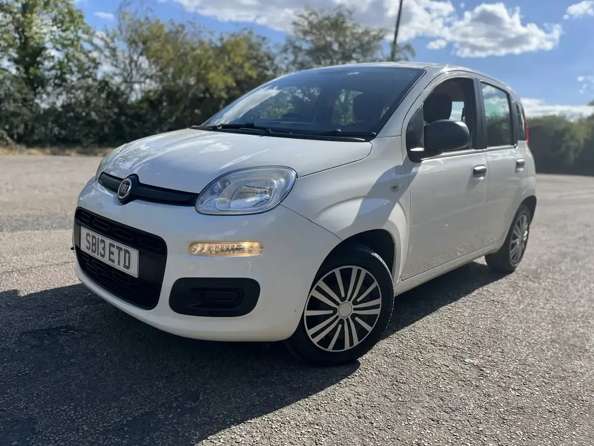 Used Fiat Panda Pop 69 HP (50 kW) 2013 White Hatchback