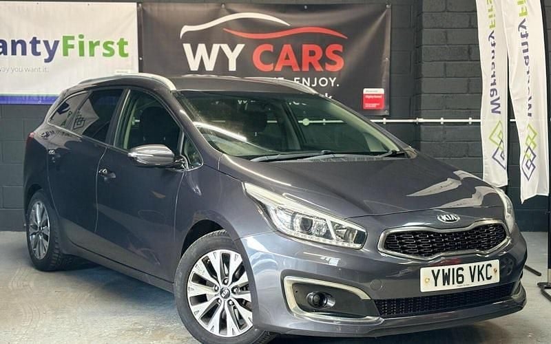 Used 2018 Kia Ceed Sportswagon Estate | £4,995 (Good price) - Image 1/4