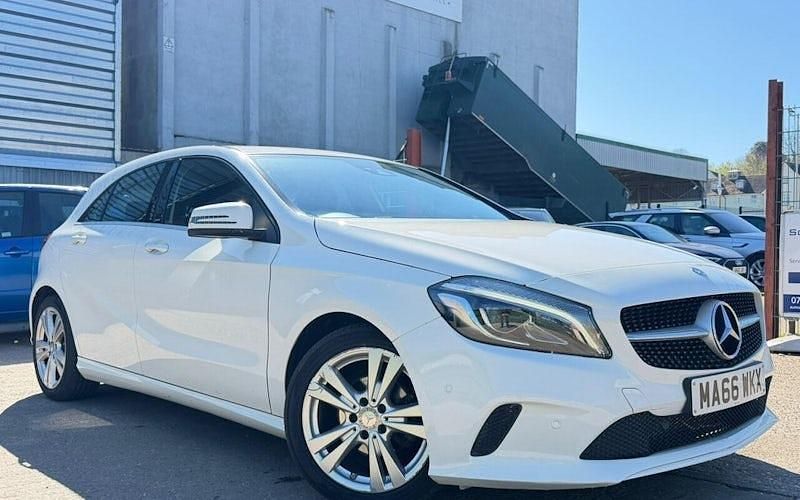 Used Mercedes A180 Premium 109 HP (80 kW) 2018 Hatchback