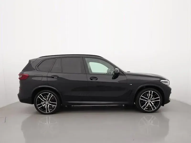 Used BMW X5 M Sport 261 HP (191 kW) 2019 Black SUV
