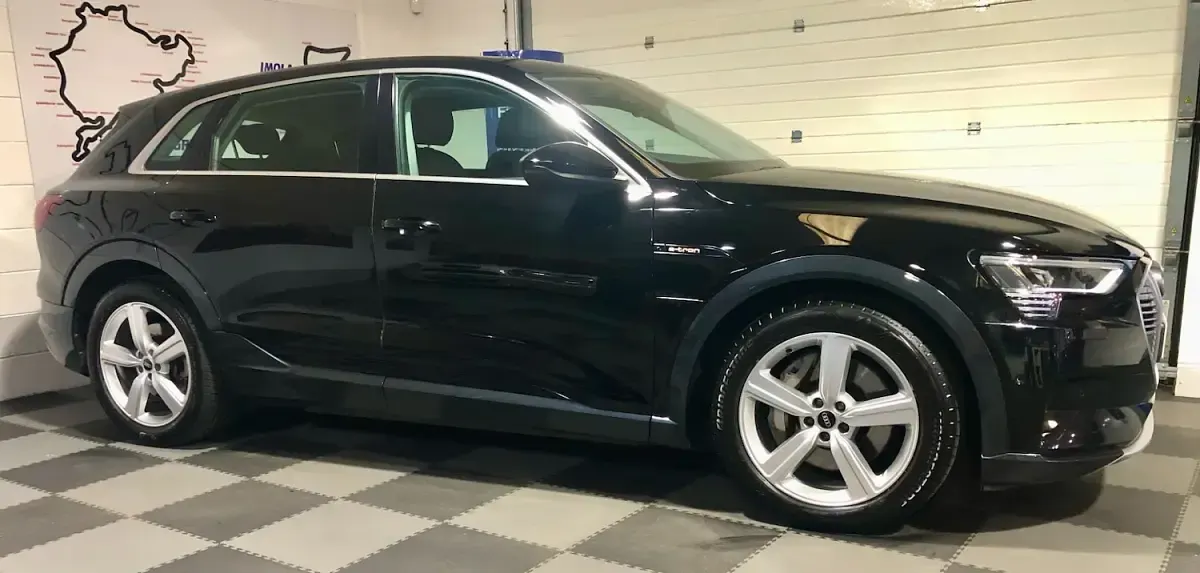 Used Audi e-tron 230 kW (313 HP) 2022 Black SUV
