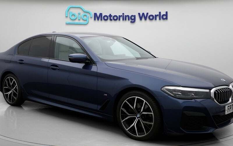 Used 2022 BMW 520 M Sport Sedan | £27,000 (Fair price) - Image 1/4