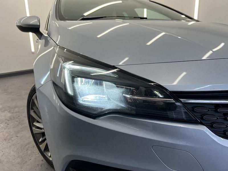 Second-hand Vauxhall Astra SRi 2019 Argintiu Hatchback