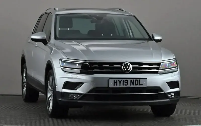 Used VW Tiguan SEL 190 HP (139 kW) 2019 Silver SUV