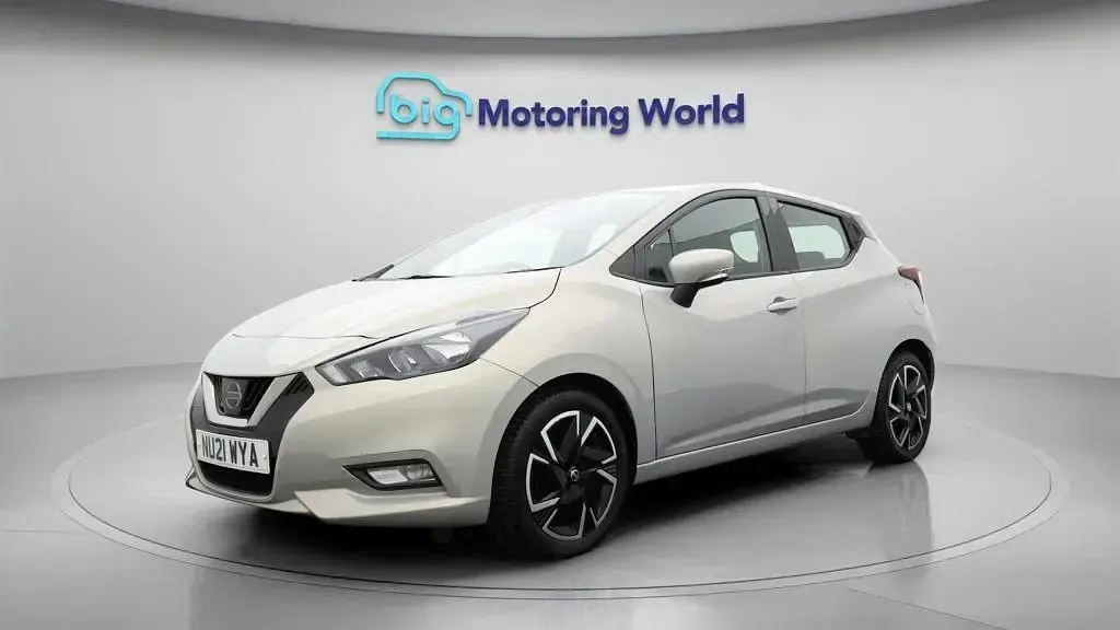 Used Nissan Micra Acenta 92 HP (67 kW) 2021 Silver Hatchback
