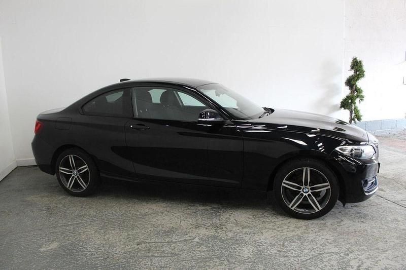Usado BMW 218 Sport Line 2016 Negro Coupe