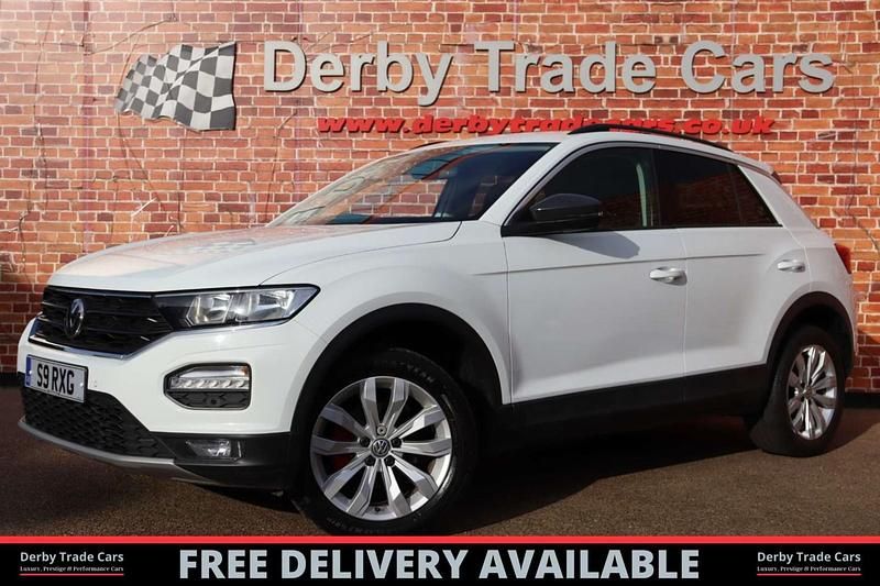 Used VW T-Roc SE 115 HP (84 kW) 2018 White SUV