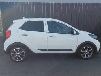 Used Kia Picanto X-Line 62 HP (45 kW) 2024 White Hatchback