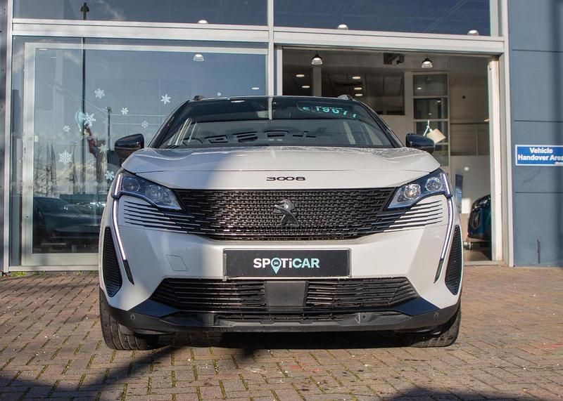 White Used 2023 Peugeot 3008 GT SUV | £19,578 (Fair price) - Image 1/4