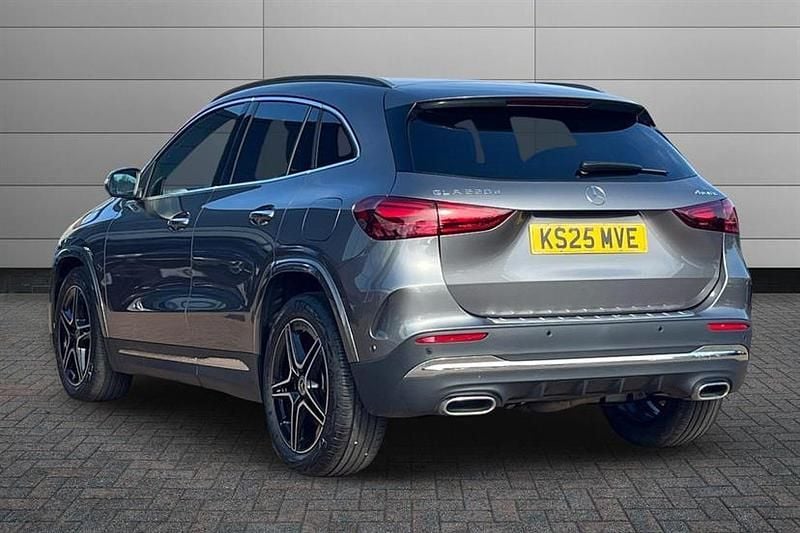 Used Mercedes GLA220 Executive 190 HP (139 kW) 2025 Mountain grey SUV
