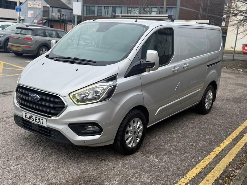 Used Ford Transit Custom Limited 130 HP (95 kW) 2019 Silver Van