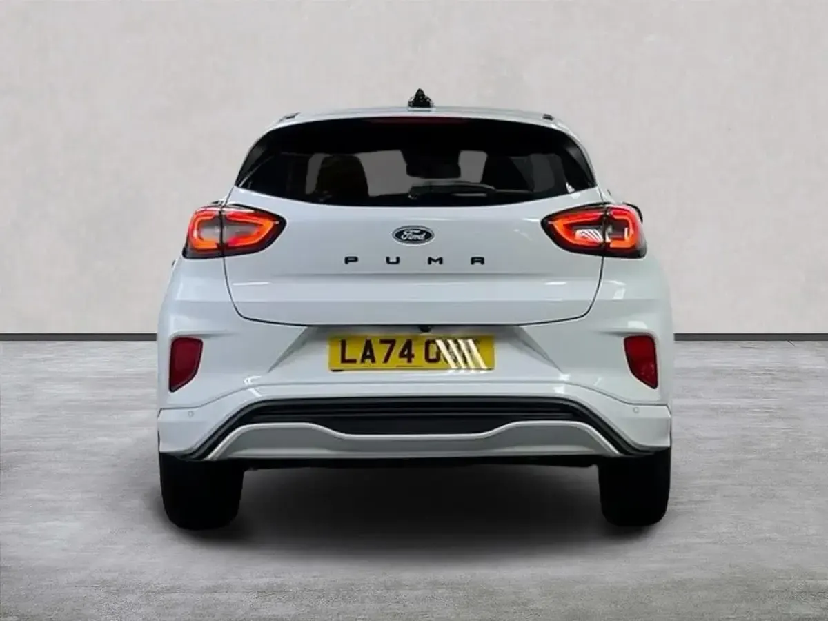 Usado Ford Puma ST-Line 125 HP (91 kW) 2025 Branco SUV
