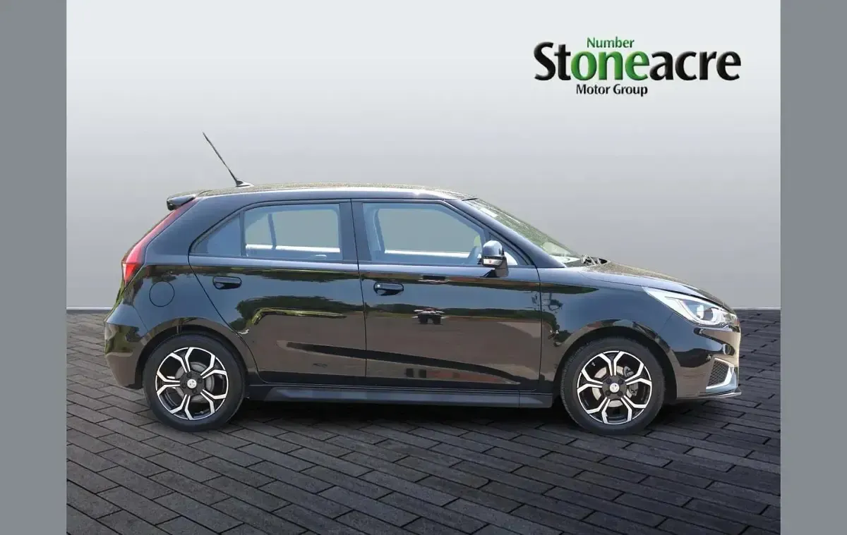Used MG MG3 Exclusive 105 HP (77 kW) 2024 Black Hatchback