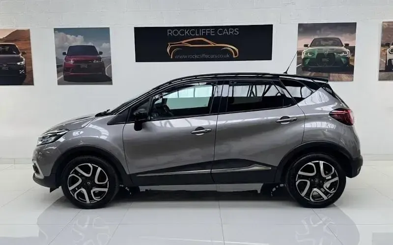 Używany Renault Captur Dynamique 90 KM (66 kW) 2018 Szary SUV