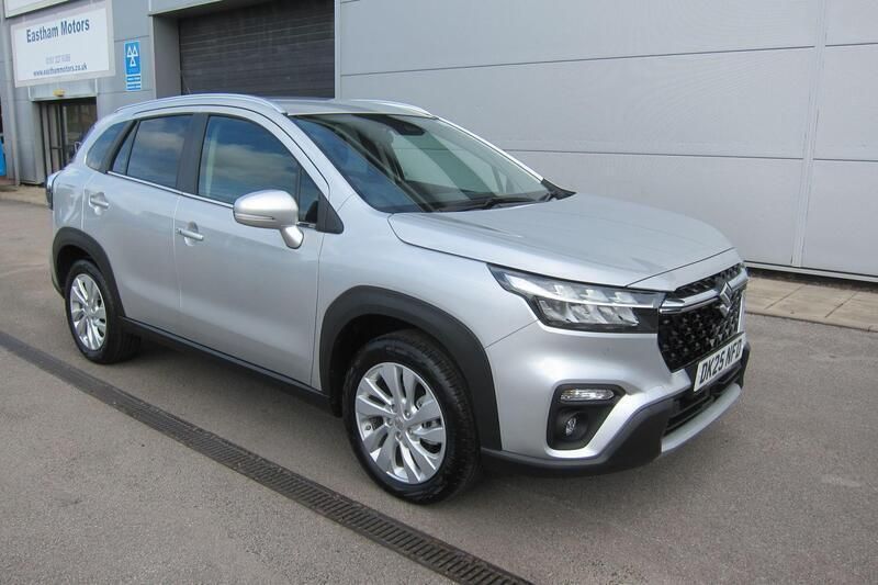New 2025 Suzuki SX4 S-Cross SUV | £23,490 (Fair price) - Image 1/4