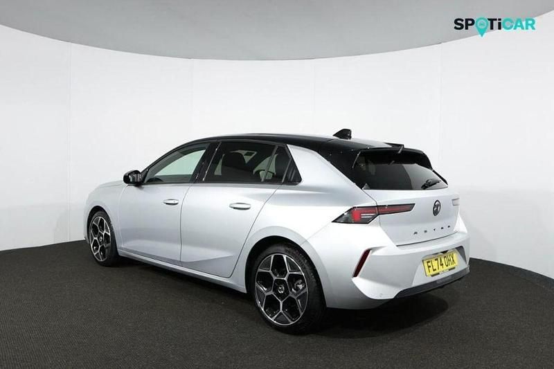 Used Vauxhall Astra Ultimate 130 HP (95 kW) 2025 Grey Hatchback