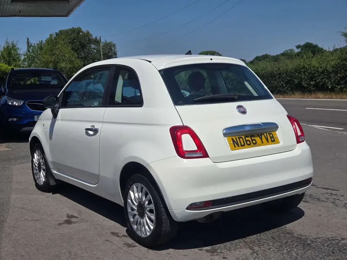 Used Fiat 500 Pop 69 HP (50 kW) 2017 White Hatchback