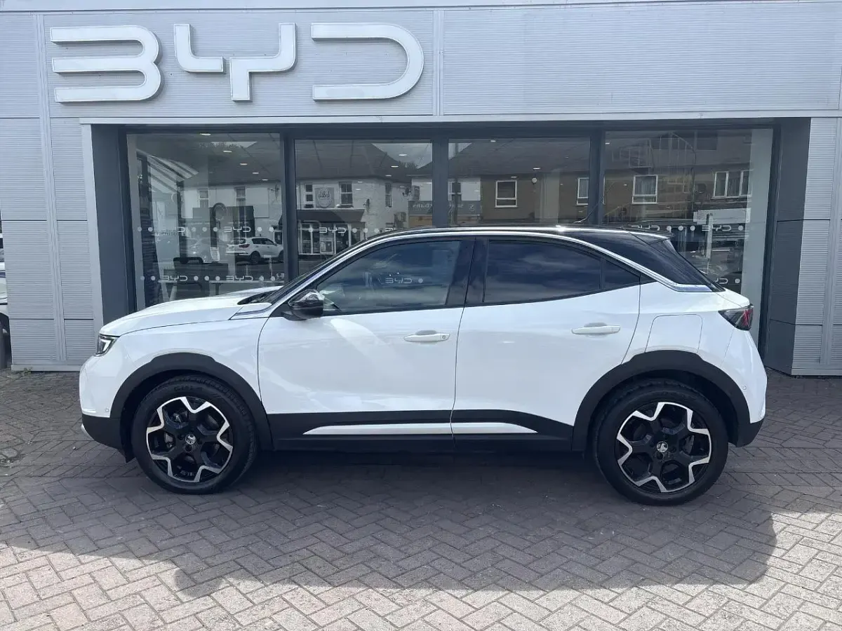 Used Vauxhall Mokka Ultimate 98 kW (134 HP) 2022 White SUV