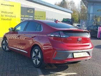 Used Hyundai Ioniq Premium SE 141 HP (103 kW) 2022 Red Hatchback